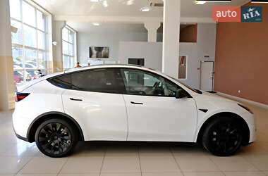 Внедорожник / Кроссовер Tesla Model Y 2020 в 