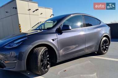 Внедорожник / Кроссовер Tesla Model Y 2021 в 