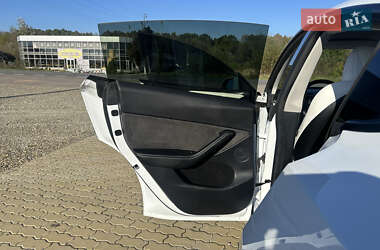 Внедорожник / Кроссовер Tesla Model Y 2022 в Коломые