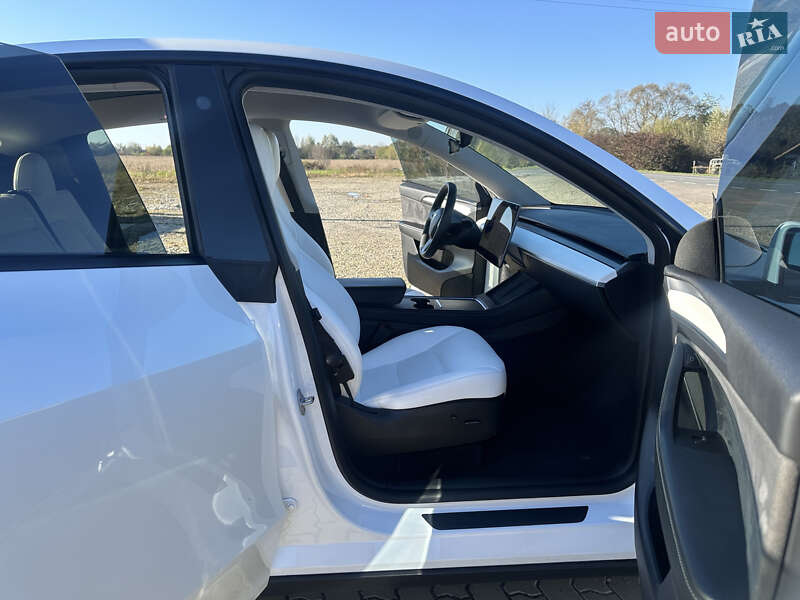Внедорожник / Кроссовер Tesla Model Y 2022 в Коломые