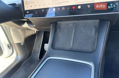 Внедорожник / Кроссовер Tesla Model Y 2022 в 