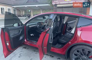 Внедорожник / Кроссовер Tesla Model Y 2021 в Львове