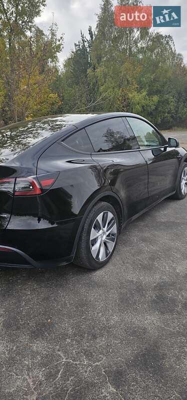 Позашляховик / Кросовер Tesla Model Y 2023 в Звягелі