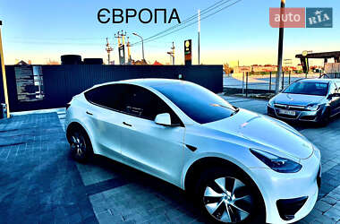 Внедорожник / Кроссовер Tesla Model Y 2022 в Львове