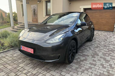 Внедорожник / Кроссовер Tesla Model Y 2024 в 
