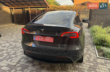 Внедорожник / Кроссовер Tesla Model Y 2024 в 