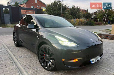 Внедорожник / Кроссовер Tesla Model Y 2024 в Днепре