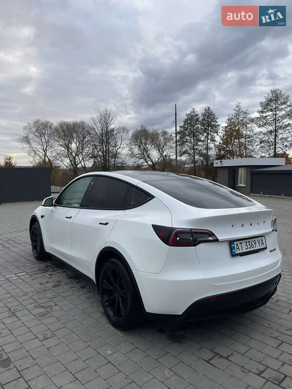 Внедорожник / Кроссовер Tesla Model Y 2021 в Ивано-Франковске фото 4 Внедорожник / Кроссовер Tesla Model Y 2021 в Ивано-Франковске