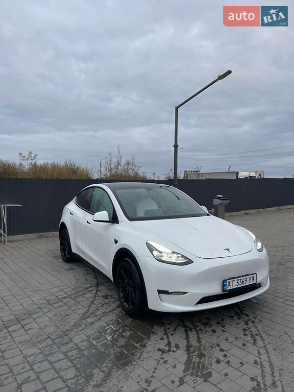 Внедорожник / Кроссовер Tesla Model Y 2021 в Ивано-Франковске фото 11 Внедорожник / Кроссовер Tesla Model Y 2021 в Ивано-Франковске