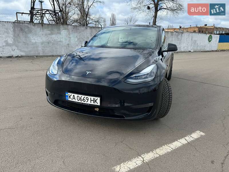 Позашляховик / Кросовер Tesla Model Y 2022 в Києві