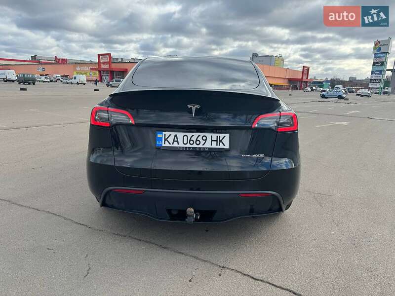 Позашляховик / Кросовер Tesla Model Y 2022 в Києві