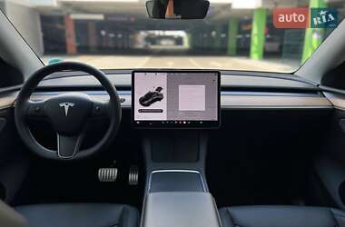 Позашляховик / Кросовер Tesla Model Y 2022 в Києві