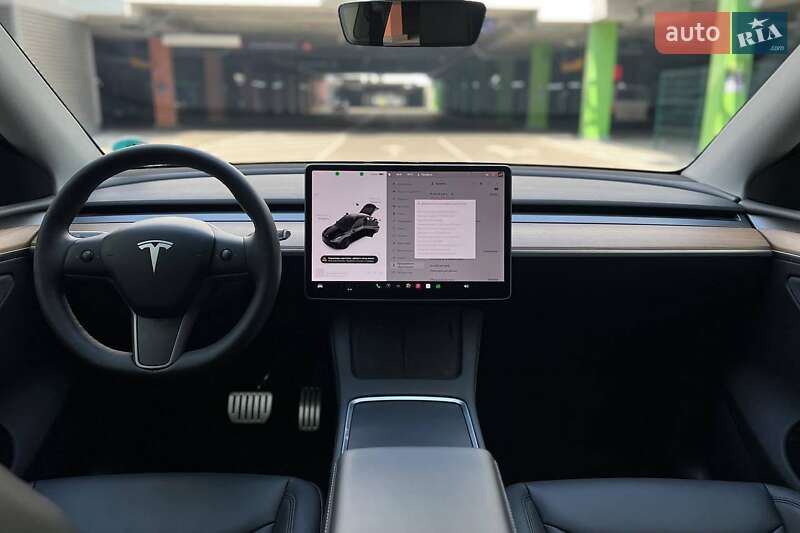 Внедорожник / Кроссовер Tesla Model Y 2022 в Киеве