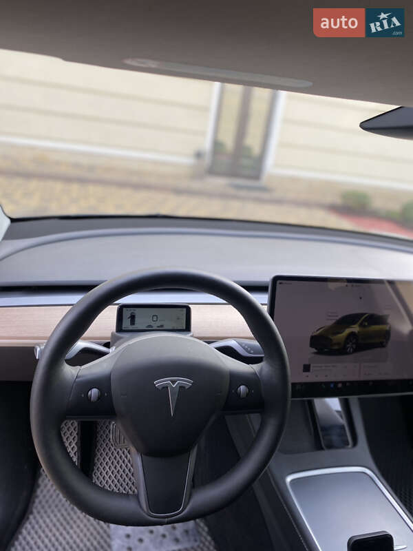 Внедорожник / Кроссовер Tesla Model Y 2022 в Виннице