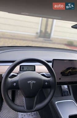 Внедорожник / Кроссовер Tesla Model Y 2022 в 