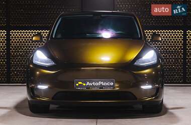 Внедорожник / Кроссовер Tesla Model Y 2021 в 