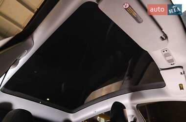 Внедорожник / Кроссовер Tesla Model Y 2021 в 