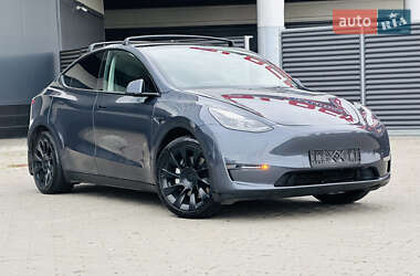 Внедорожник / Кроссовер Tesla Model Y 2021 в Киеве