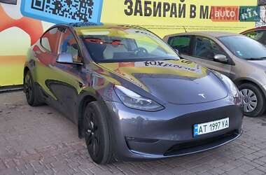 Позашляховик / Кросовер Tesla Model Y 2023 в Івано-Франківську