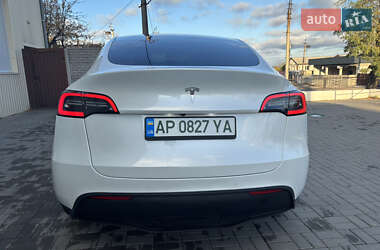 Внедорожник / Кроссовер Tesla Model Y 2021 в 