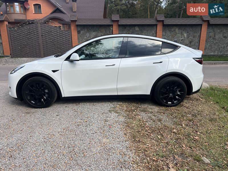 Позашляховик / Кросовер Tesla Model Y 2022 в Житомирі