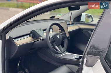 Внедорожник / Кроссовер Tesla Model Y 2022 в 