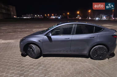 Внедорожник / Кроссовер Tesla Model Y 2023 в 