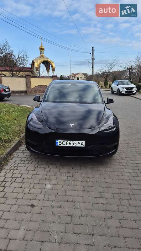Позашляховик / Кросовер Tesla Model Y 2023 в Львові