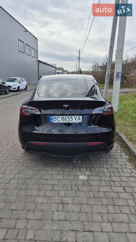 Позашляховик / Кросовер Tesla Model Y 2023 в Львові