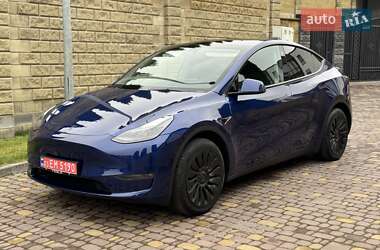 Внедорожник / Кроссовер Tesla Model Y 2023 в Ровно