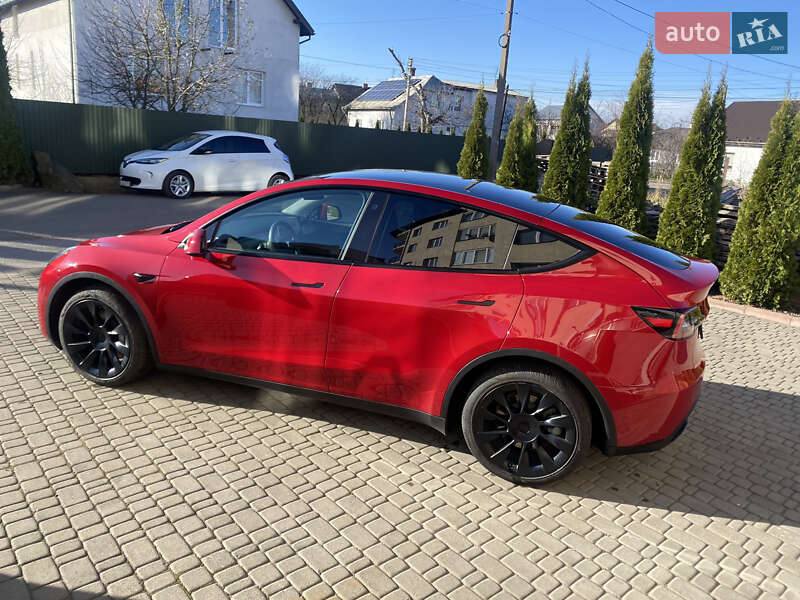 Позашляховик / Кросовер Tesla Model Y 2021 в Львові фото 7 Позашляховик / Кросовер Tesla Model Y 2021 в Львові