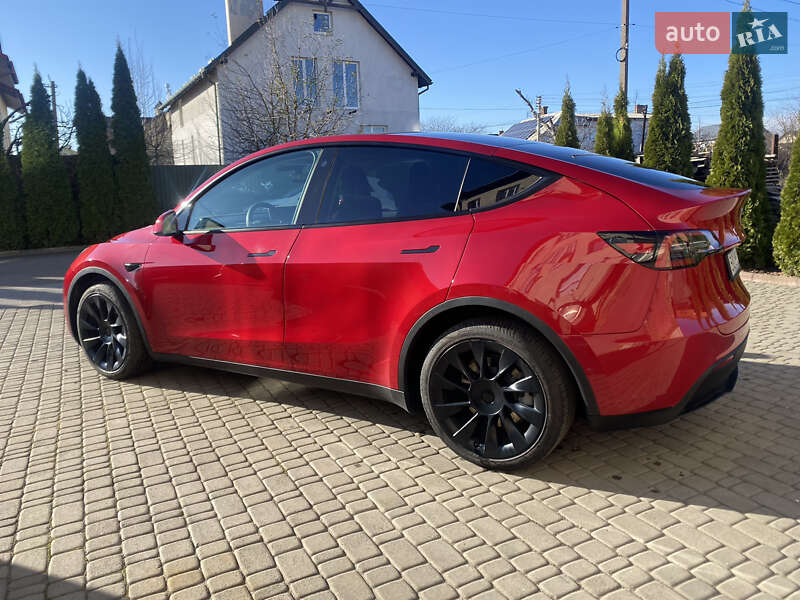 Позашляховик / Кросовер Tesla Model Y 2021 в Львові фото 8 Позашляховик / Кросовер Tesla Model Y 2021 в Львові