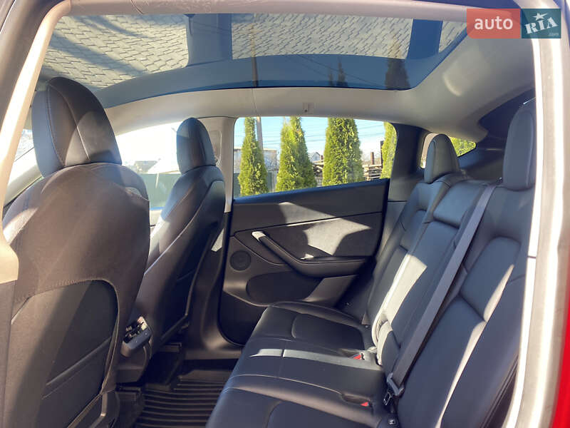 Позашляховик / Кросовер Tesla Model Y 2021 в Львові фото 44 Позашляховик / Кросовер Tesla Model Y 2021 в Львові
