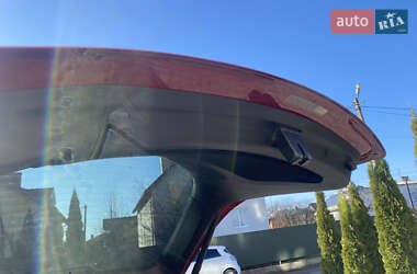 Внедорожник / Кроссовер Tesla Model Y 2021 в 