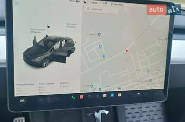 Внедорожник / Кроссовер Tesla Model Y 2022 в Львове