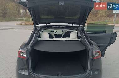Внедорожник / Кроссовер Tesla Model Y 2022 в Львове