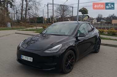 Внедорожник / Кроссовер Tesla Model Y 2022 в 