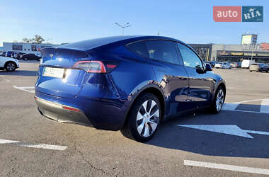 Внедорожник / Кроссовер Tesla Model Y 2021 в 