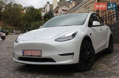 Внедорожник / Кроссовер Tesla Model Y 2023 в Киеве