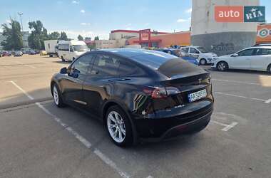 Внедорожник / Кроссовер Tesla Model Y 2021 в Киеве