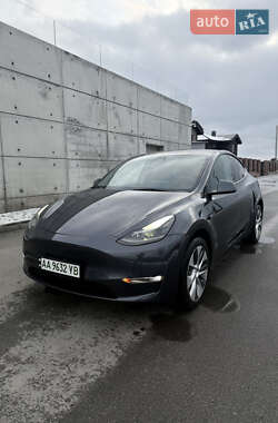 Внедорожник / Кроссовер Tesla Model Y 2023 в Киеве