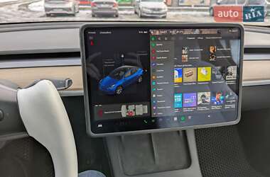 Позашляховик / Кросовер Tesla Model Y 2021 в Києві фото 5 Позашляховик / Кросовер Tesla Model Y 2021 в Києві