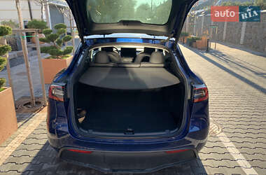 Внедорожник / Кроссовер Tesla Model Y 2023 в 