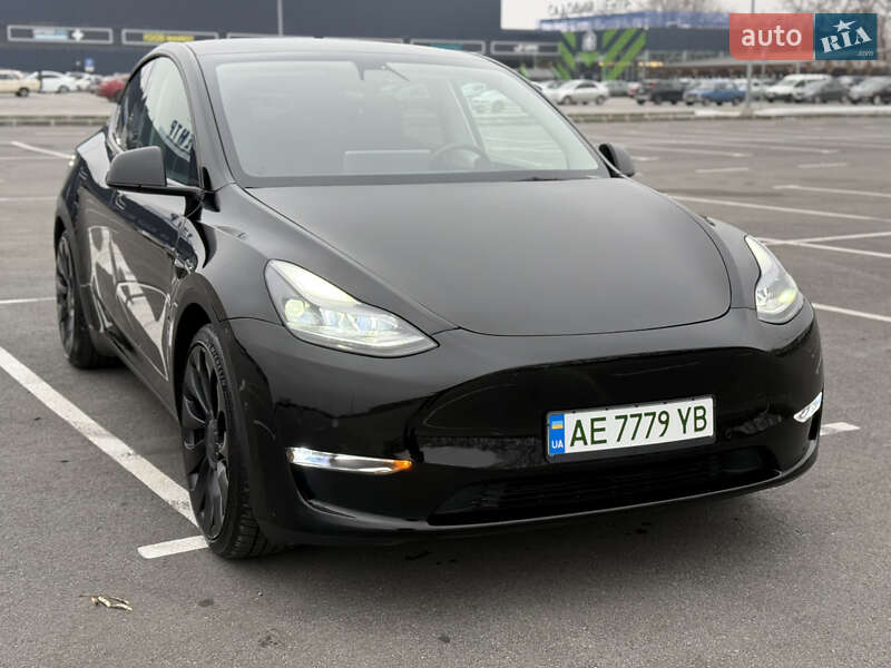 Внедорожник / Кроссовер Tesla Model Y 2022 в Днепре