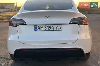 Позашляховик / Кросовер Tesla Model Y 2020 в Олевську