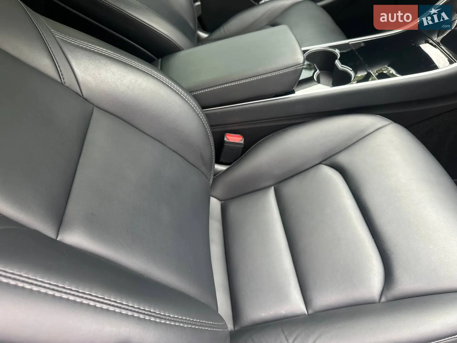 2020 Tesla Model Y - мініатюра 14