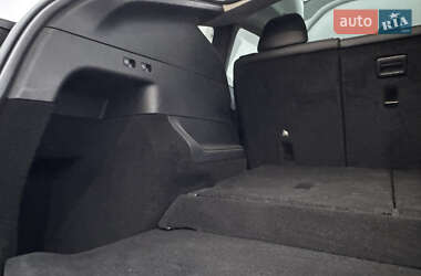 Внедорожник / Кроссовер Tesla Model Y 2021 в 
