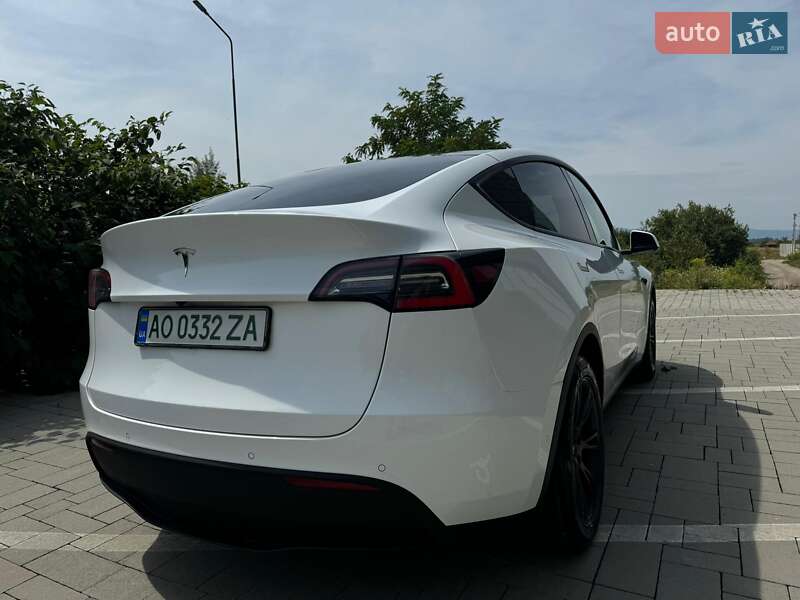 Внедорожник / Кроссовер Tesla Model Y 2020 в Тячеве
