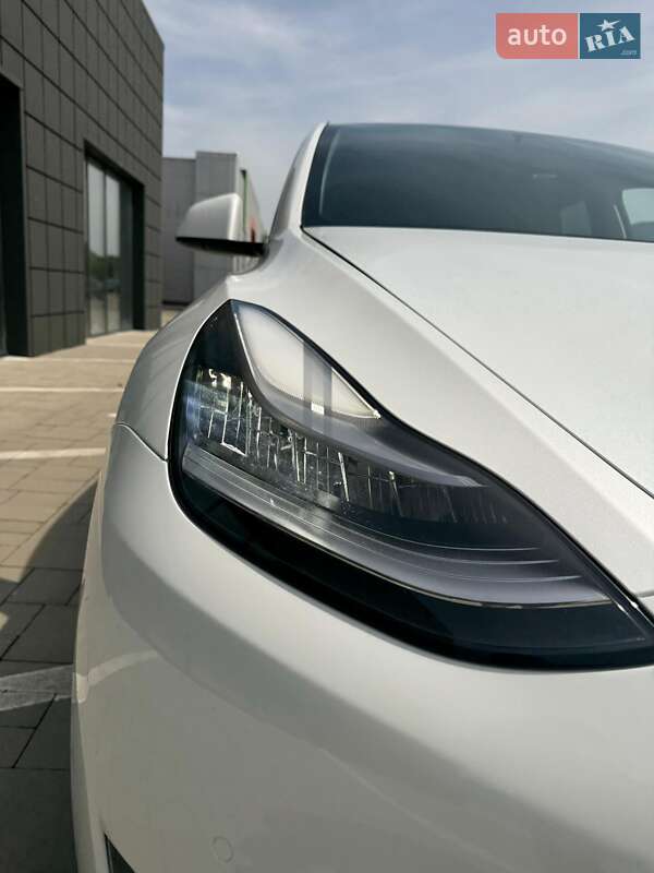 Внедорожник / Кроссовер Tesla Model Y 2020 в Тячеве