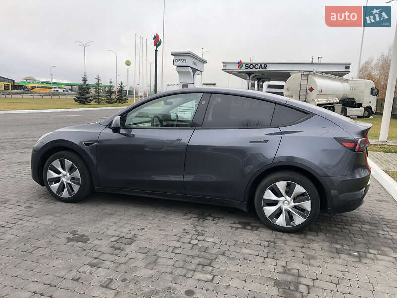Позашляховик / Кросовер Tesla Model Y 2023 в Рівному